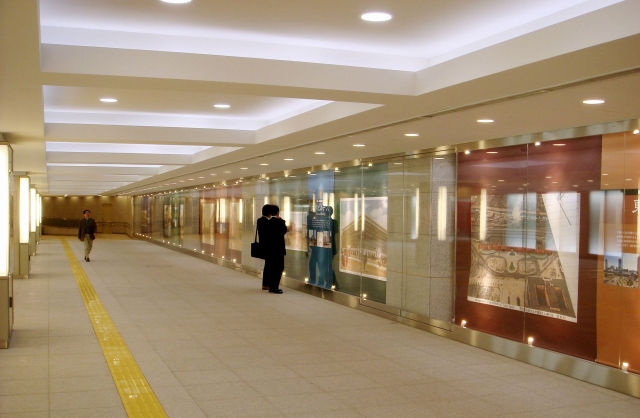 東京駅地下鉄（丸の内）